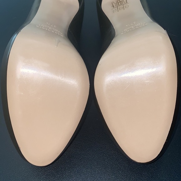 Max Mara womens olive green  size 7.5m pumps heels shoes Italy workwear - Picture 7 of 10